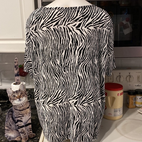 E womens Notations short sleeve stretch plus size top 1X - Picture 2 of 3